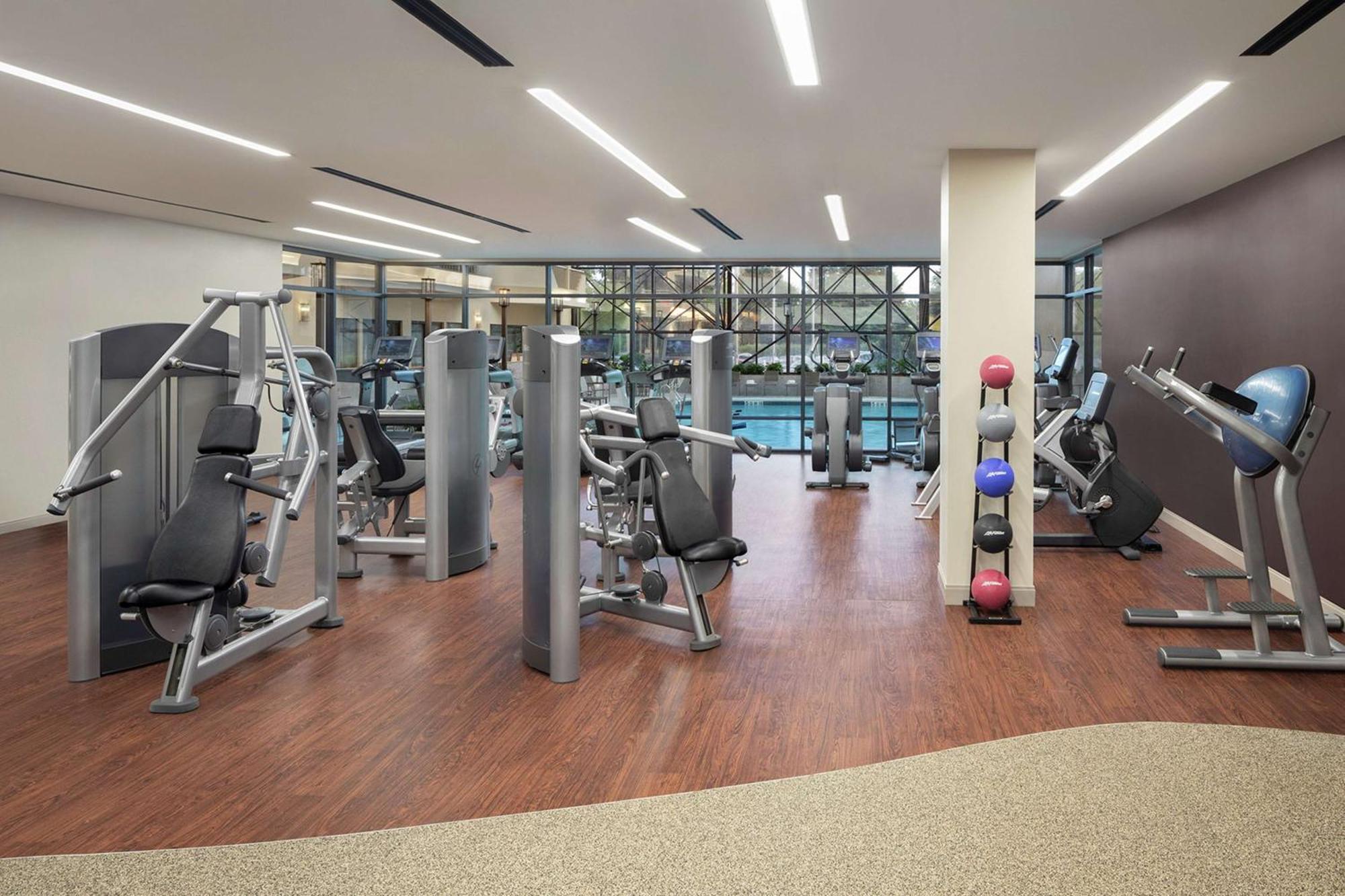 Doubletree By Hilton Hotel Newark Airport Buitenkant foto