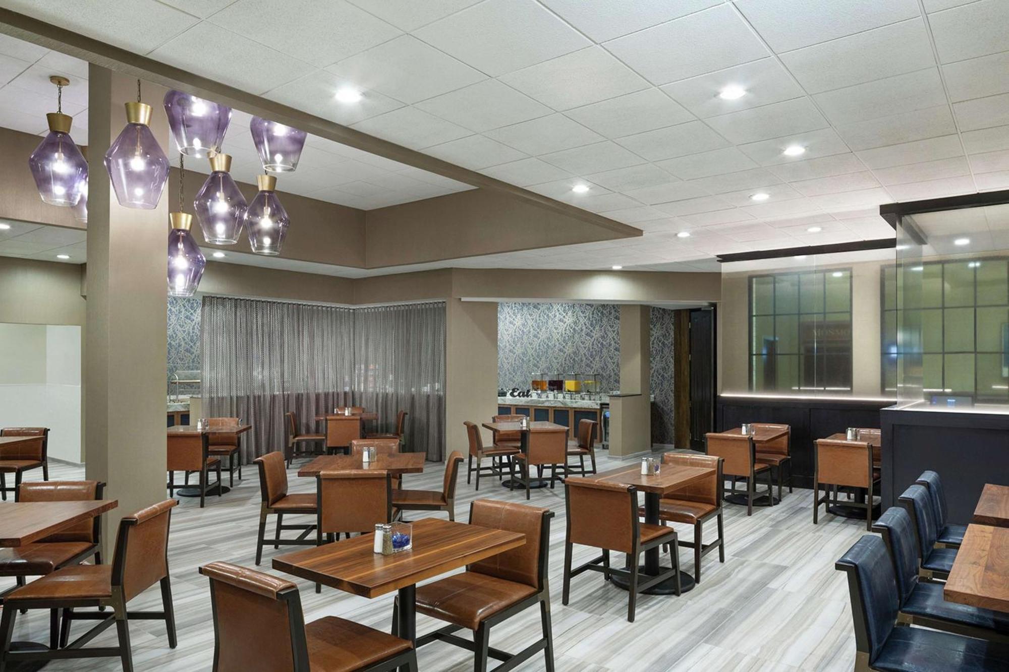 Doubletree By Hilton Hotel Newark Airport Buitenkant foto