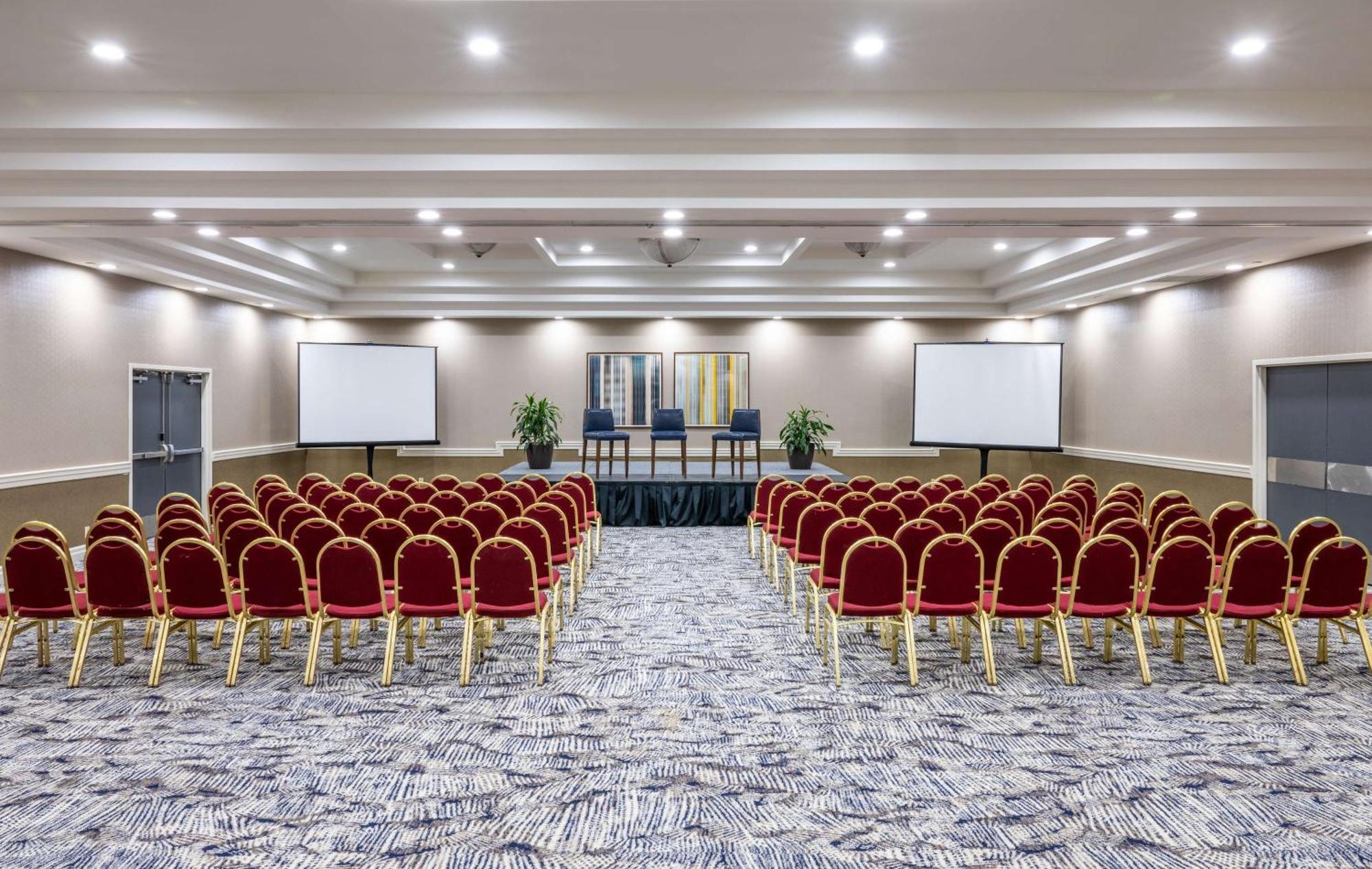Doubletree By Hilton Hotel Newark Airport Buitenkant foto