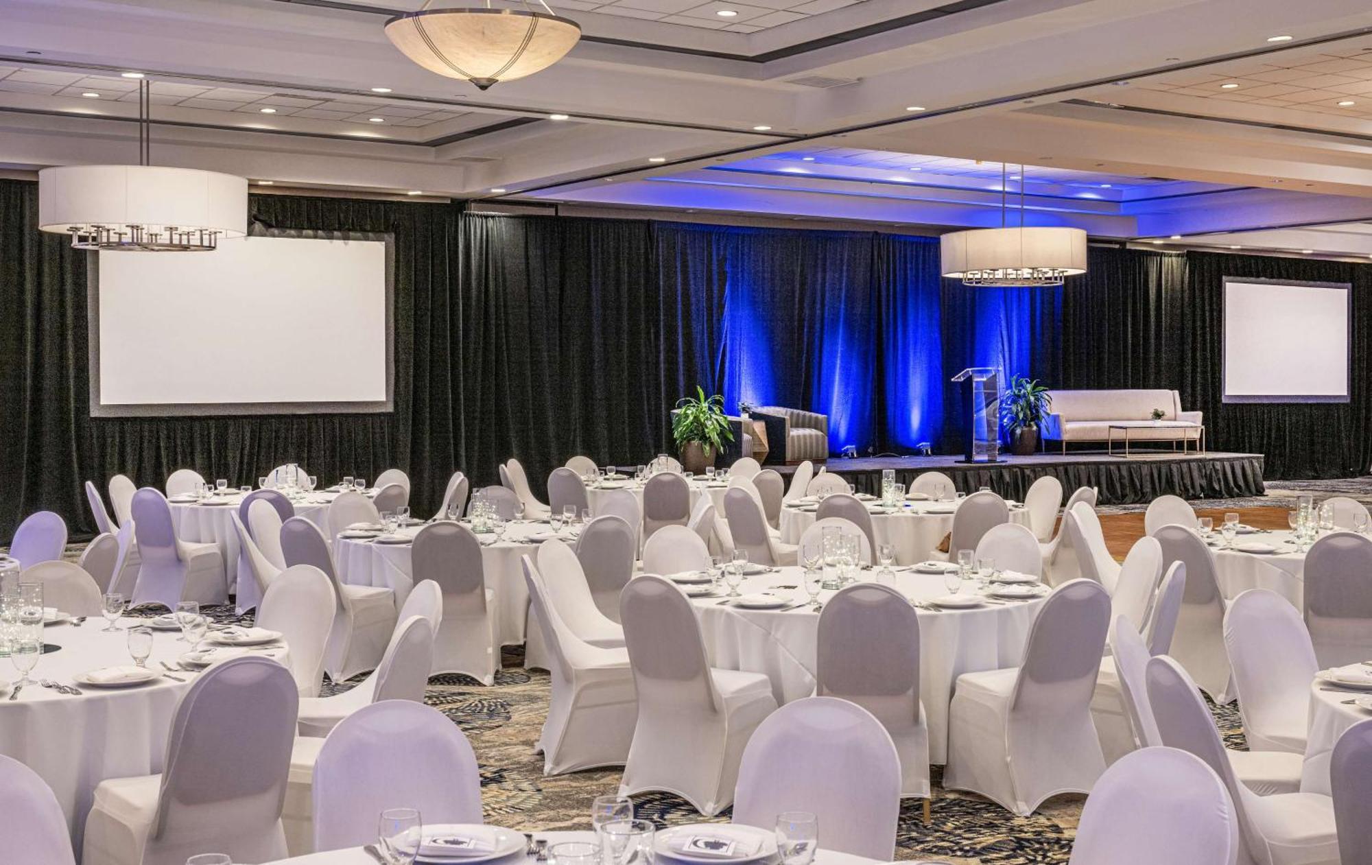 Doubletree By Hilton Hotel Newark Airport Buitenkant foto